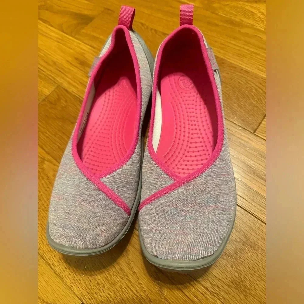 Crocs Busy Day Duet Ballet Flats Size 8